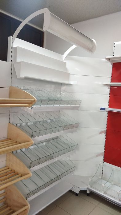 Полки и Торговые стеллажи