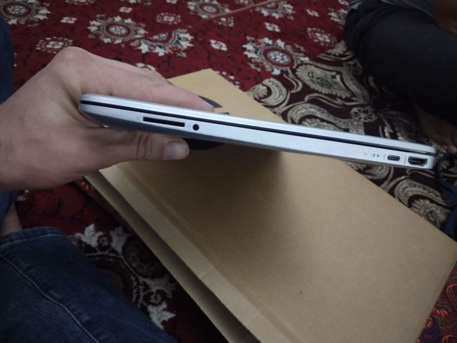 Hp laptop 8/512 GB