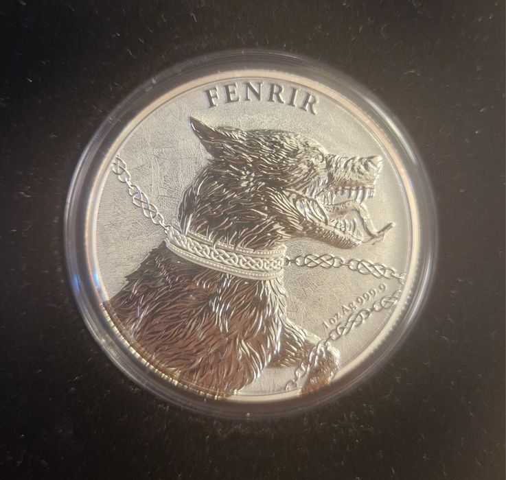 Серебряная монета