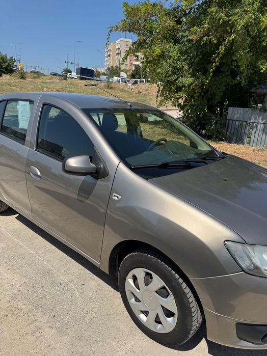 Vând Dacia Sandero 2014