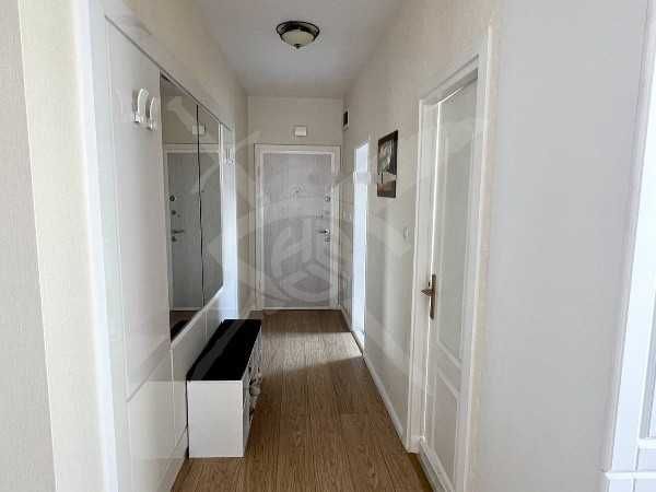 Продава се Тристаен апартамент в Пловдив, Център - 120 кв.м за 2542 €/кв.м - Снимка #8