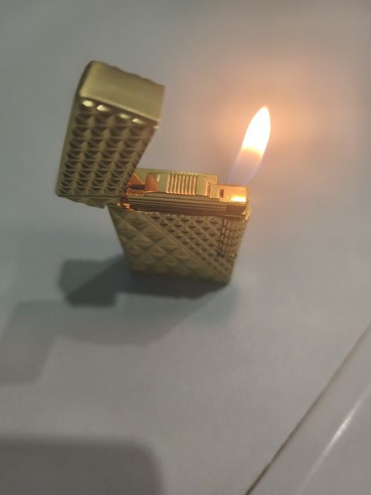 Газова запалка,,,