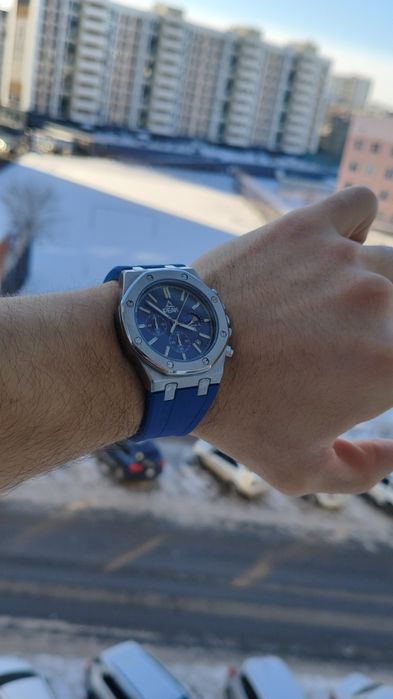 Часы мужские новые!!!