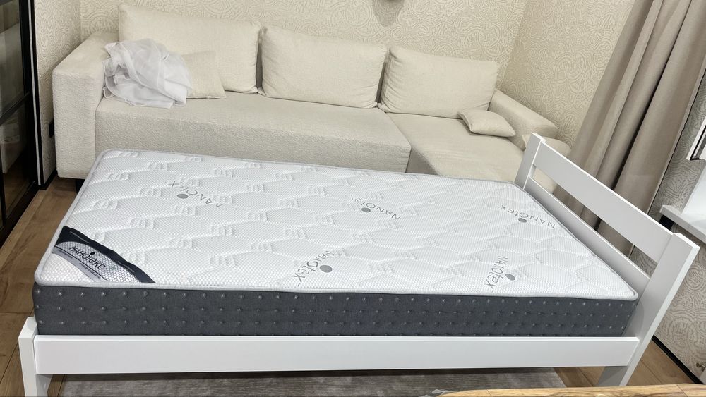 Продам 2 кровати, мдф