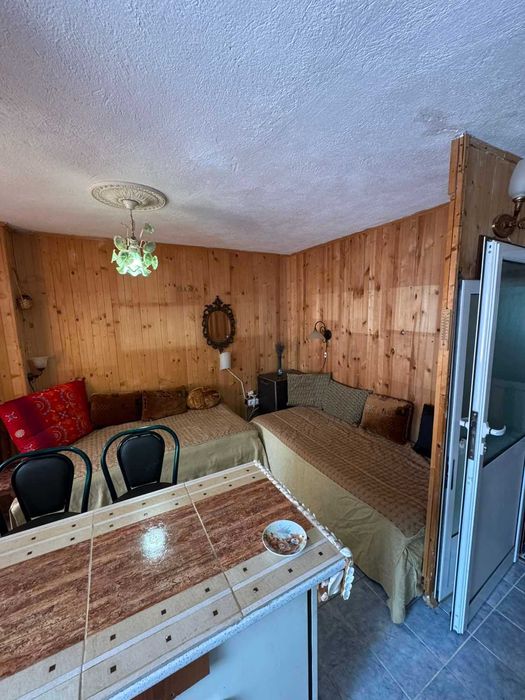 Продава се Двустаен апартамент в Поморие - 60 кв.м за 1634 €/кв.м - Снимка #1