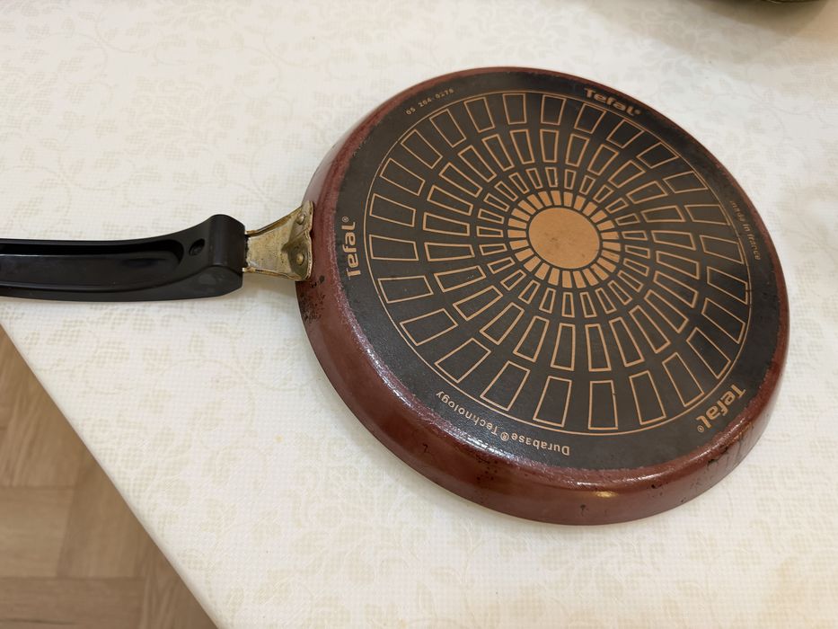 Сковорода блинная Tefal