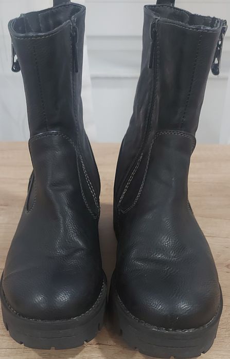 Ghete Mustang mărimea 38