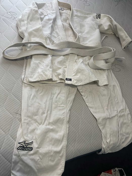 Бяло кимоно 175 см