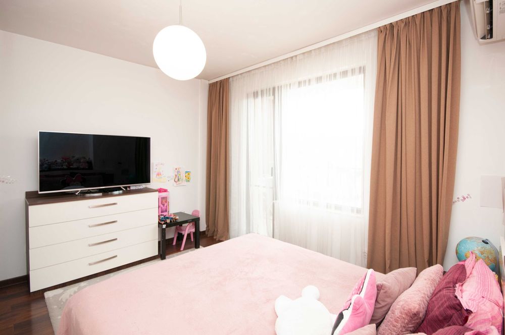 Продава се Четиристаен апартамент в София, Хаджи Димитър - 145 кв.м за 2483 €/кв.м - Снимка #8