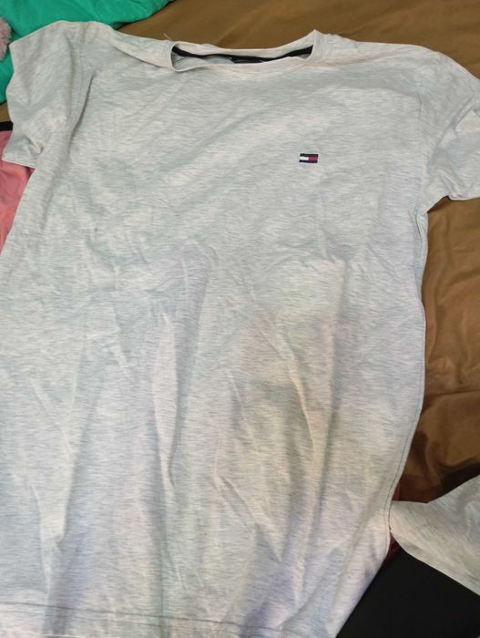 Tricou unisex material foarte bun