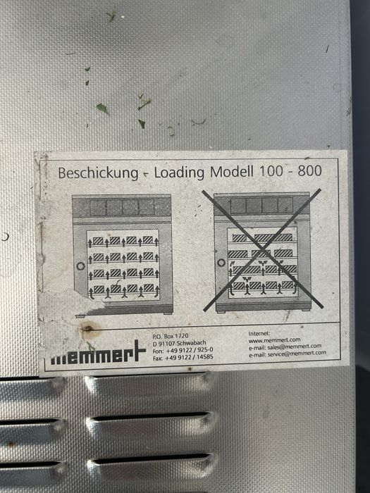 Etuva incubator Memmert 100-800