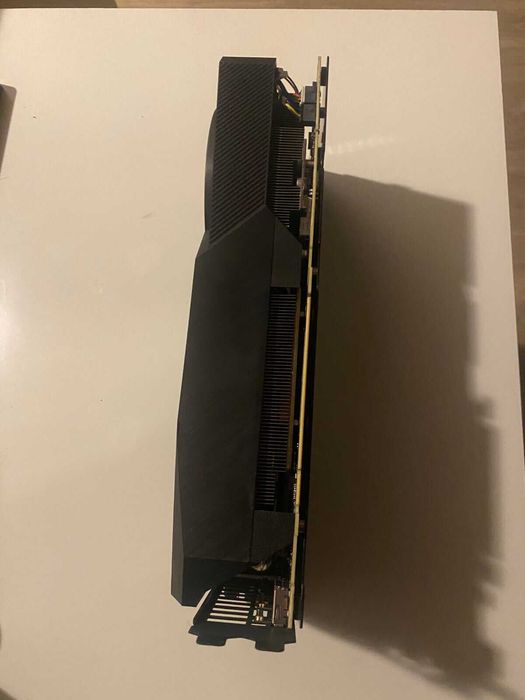 Продавам ASUS Dual GeForce® RTX 2070 SUPER™ EVO OC, 8GB GDDR6