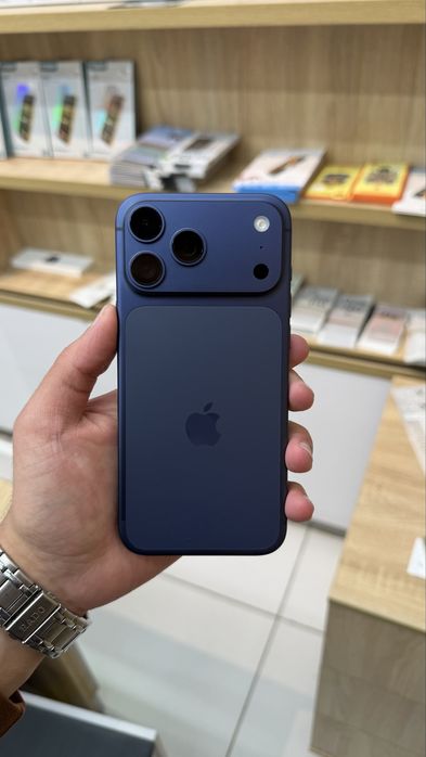 17 Pro Max 1 TB 100% Blue