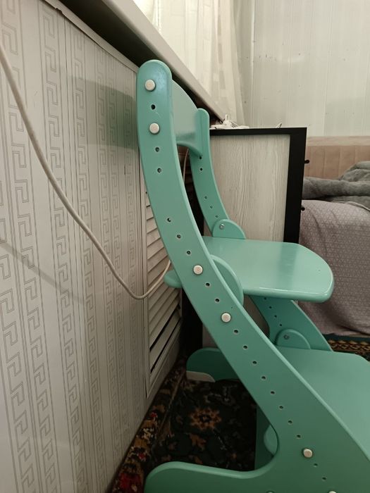 Продается детский стул