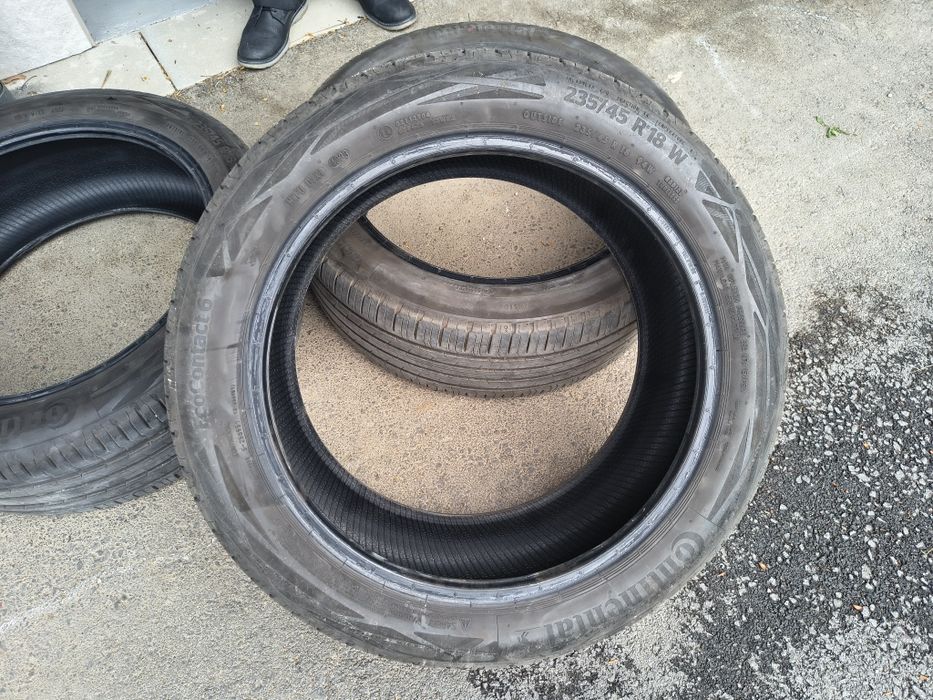 Continental ecocontact 6 235/45 R18