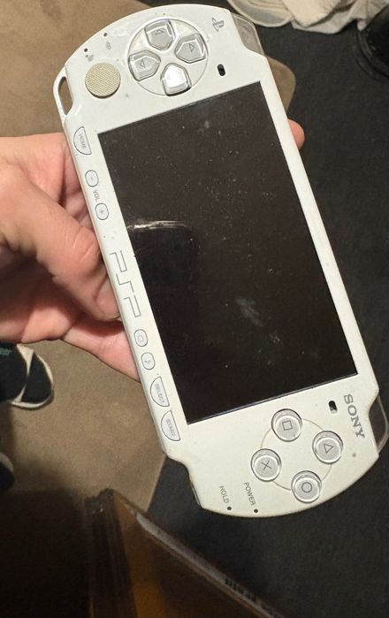 PSP 4 без батерия