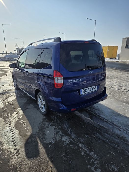 Proprietar vand FORD