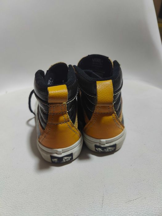 Adidași Vans nr 31.5