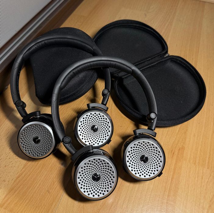 2 броя AKG/  комплект Слушалки за Мерцедес