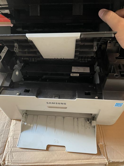 Принтер Samsung Xpress M2070