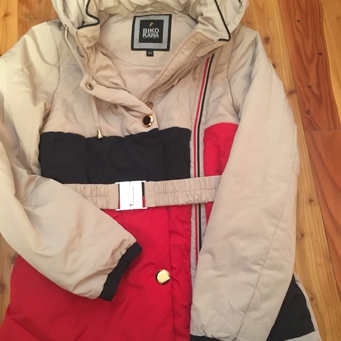 Куртка демисезон на девочку рост 152