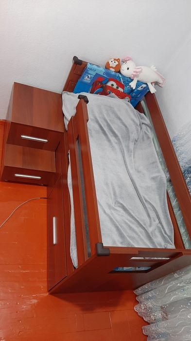 Кроватка детская