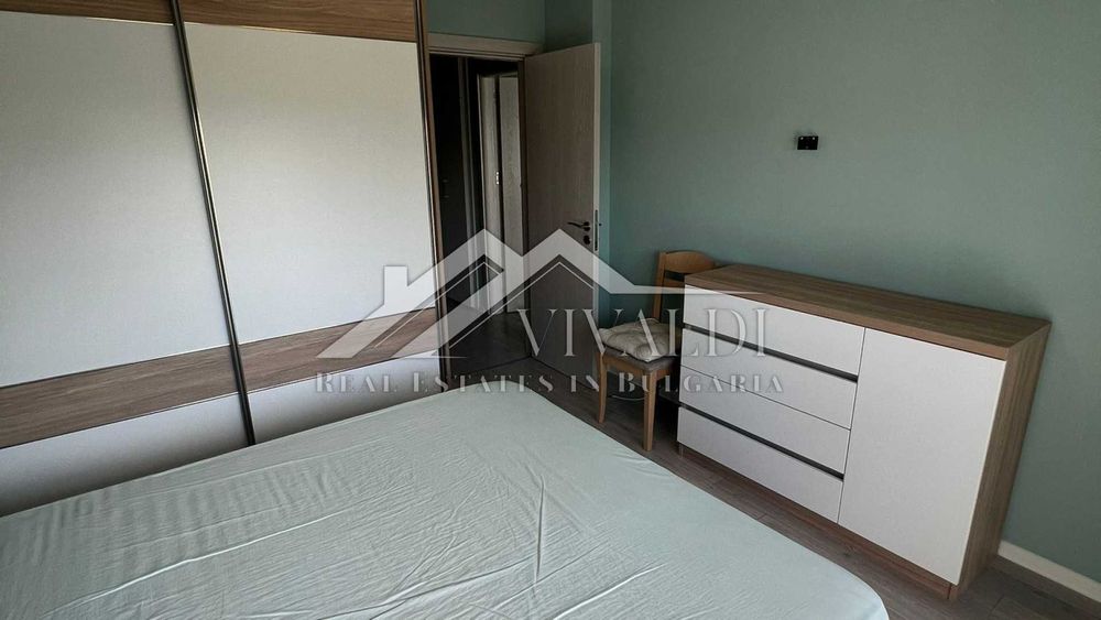 Дава се под наем Двустаен апартамент в к.к. Св.Св. Константин и Елена - 65 кв.м за 847.62 € - Снимка #7