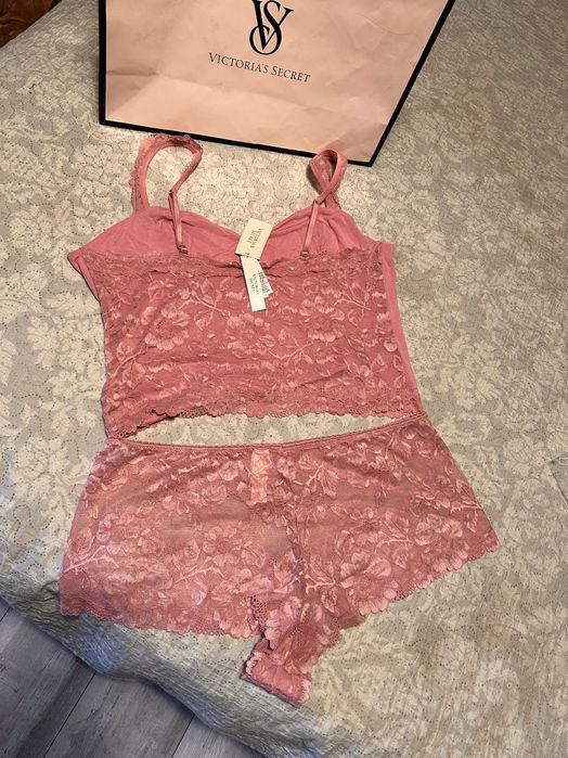 Бельо Victoria’S Secret