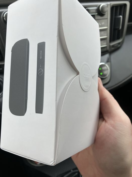 Iqos iluma sigilat. Nu necesita curatare