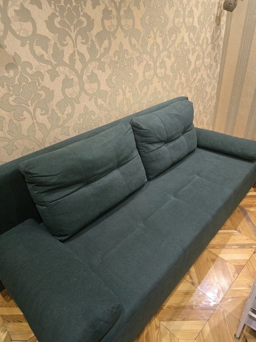 Диван сафа тёно зеленный