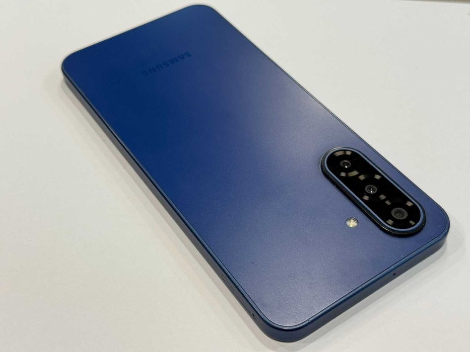 Samsung Galaxy A17 – 128GB / 4GB RAM