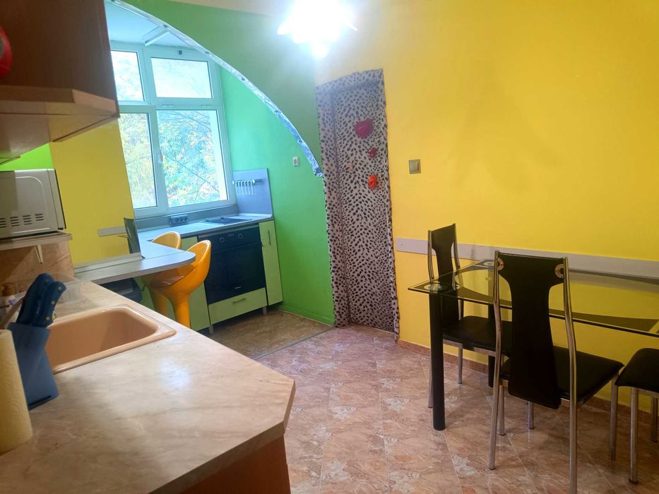 Дава се под наем Двустаен апартамент в Асеновград - 60 кв.м за 328.95 € - Снимка #3