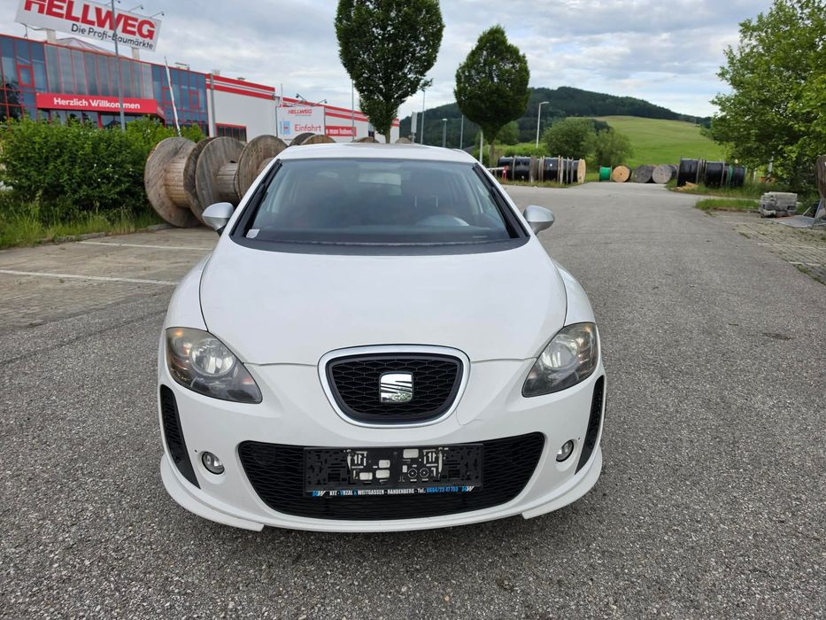SEAT Leon 2010 — imagine 2