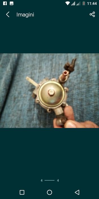 Pompă benzină cu codiță