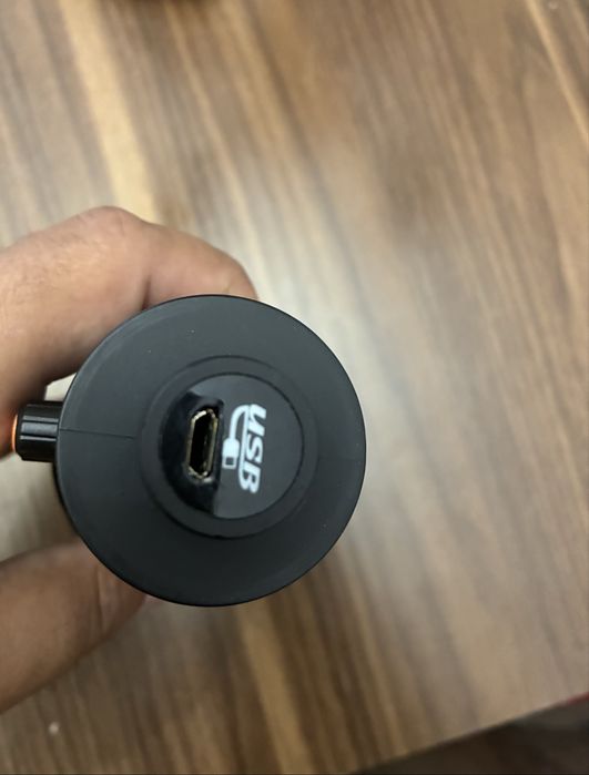 Vând microfon NOS USB X500. Stare impecabilǎ. Preț bun!
