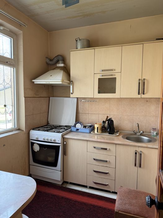 Chilonzor metro  Ц-7-93   2 xonali ijaraga uy qizlar yoki oilaga