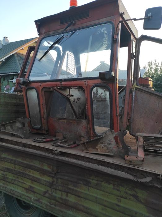 Cabină tractor  trapez u 650