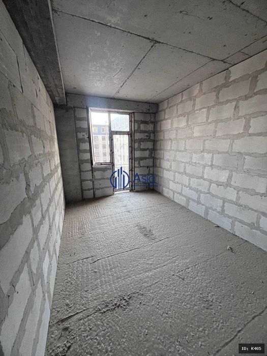 7-mikrdan 3x xonali Karobka Kvartira TEZDA SOTILADI