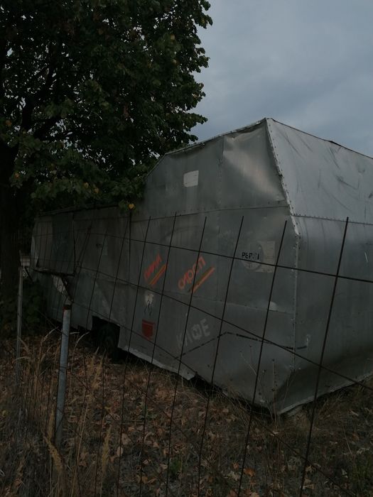 Фургон строителен, каравана