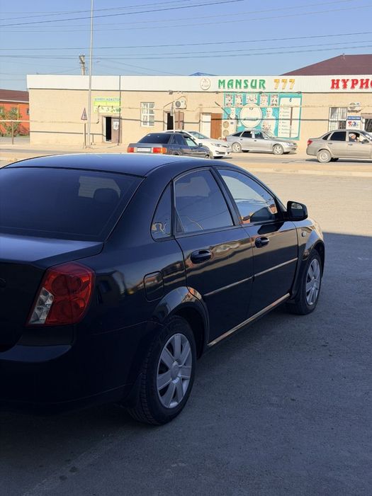 Daewoo Gentra Гентра