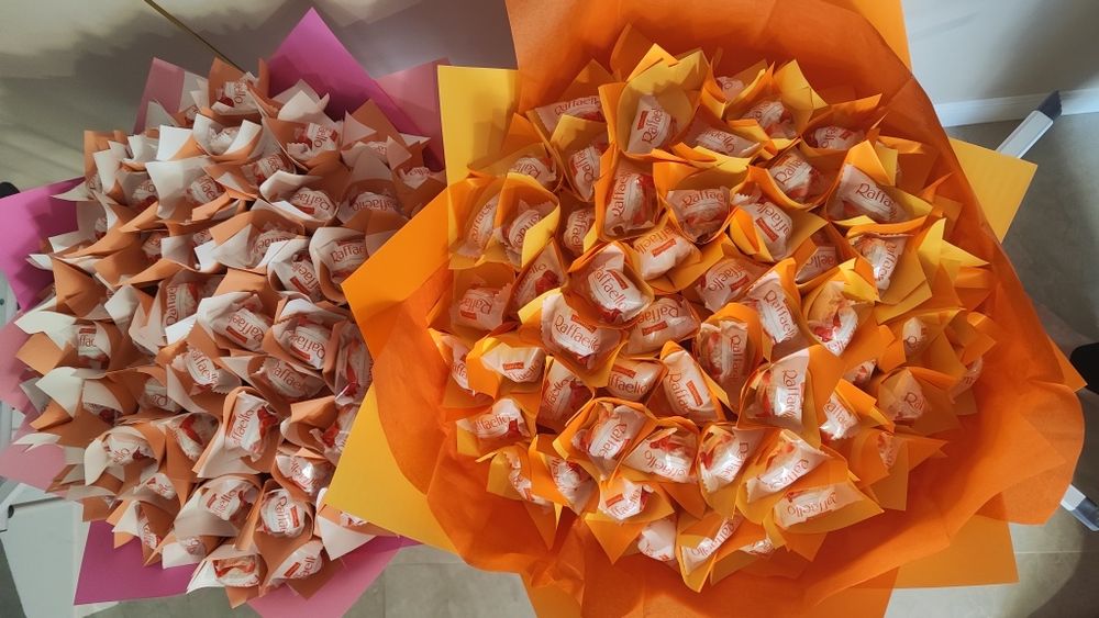 Сладкий букет из рафаелло