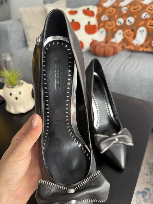 Токчета DIESEL, 39-ти номер