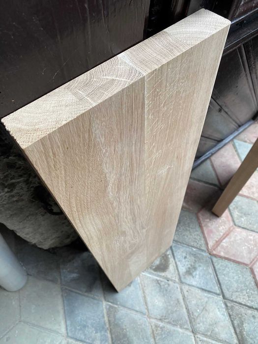 Trepte, contratrepte, podest lemn masiv (stejar, fag, frasin, nuc)