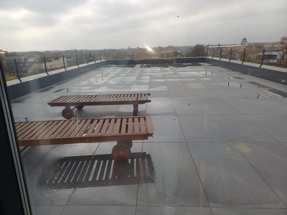 Showroom Birouri Locuință Garaj Calea Buziașului