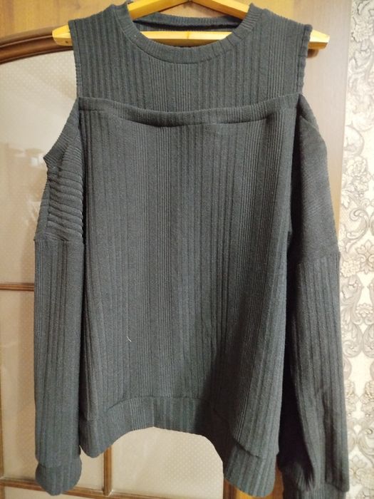 Продаю новую кофту