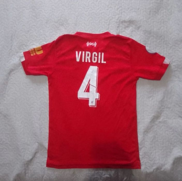 Tricou Liverpool 2019/2020 cu Virgil van Dijk nr. 4