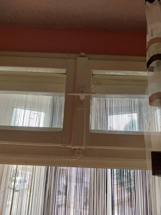 Дървена дограма врата прозорец 150/230см