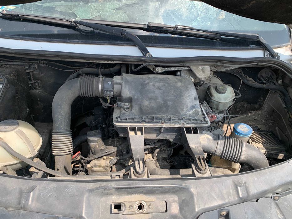 Dezmembrari Dezmembrez Piese piesa Dez Mercedes Srinter 906 2,2 309cdi