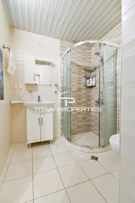 Тристаен, под наем, ж.к Зона Б-5