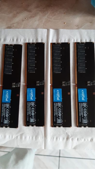 Vand rami  PC / Desktop 32gb ddr5 crucial 5200 cl42